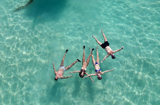 4 hours Tour in La Parguera Private Boat Charter - What Is Included, and What You Need to Bring