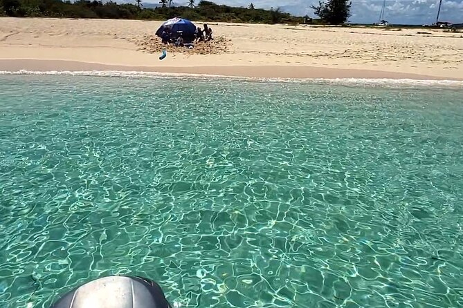 All-Inclusive: Mako 29ft Boat Tour to Icacos Palomino & Palominito - Palominito: a tiny island that may not look the same