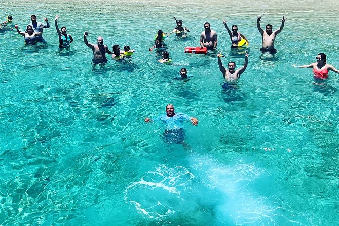 Boat Snorkeling and beach day to the Fajardo islands - Safety, comfort, and the crew’s role