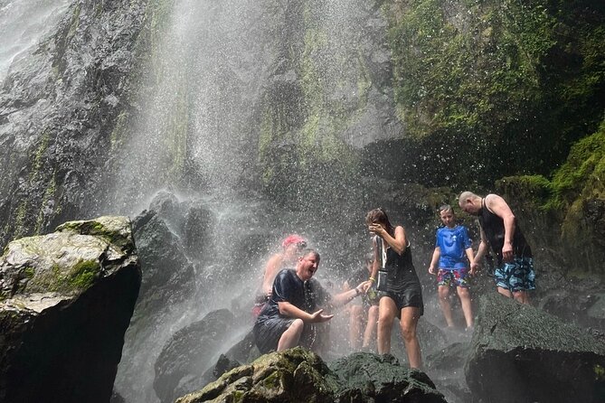 Chase Waterfalls - Discover a hidden 180ft rainforest gem - The ride through Bayamón and the San Juan hills