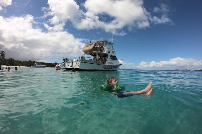Culebra Power Boat Snorkeling & Beach Tour All Inclusive - The included lunch is simple, useful, and well matched to the setting