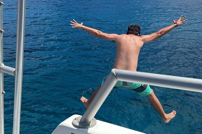 Culebra Snorkeling and beach Day Experience by boat - Why the alternate route matters