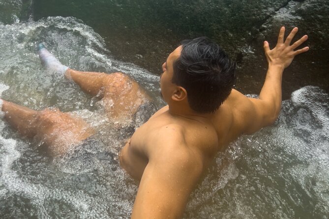 El Yunque Hike, Waterslide & Luquillo Kiosks Food with Transport - Practical advice for making the day easier