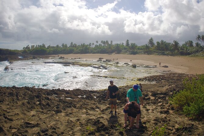 Explore Cueva del Indio + La Poza del Obispo Beach - Who should book this experience?