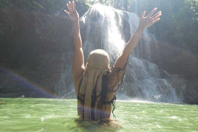 Full-Day Gozalandia Private Tour in Puerto Rico - La Poza del Obispo and the lighthouse coast