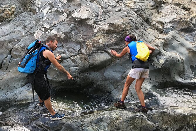 Full-Day Tinajas Hiking to El Yunque Rainforest with Transport - The guide can make or break the day