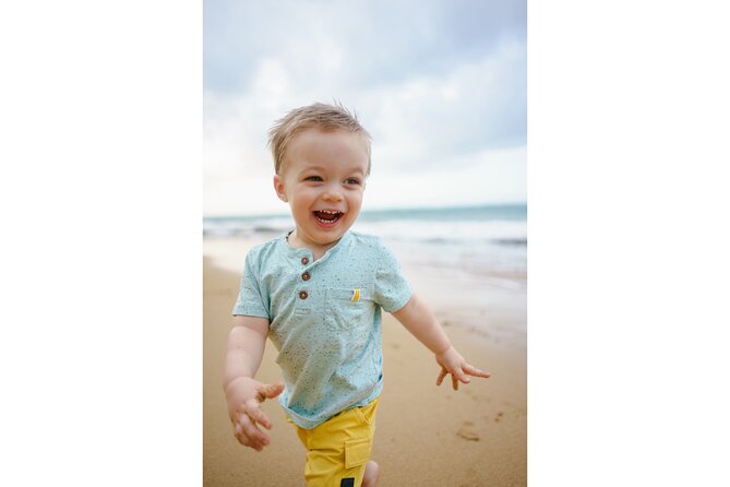 Golden Hour Beach Photo Shoot in San Juan - What to wear and bring for a beach setting
