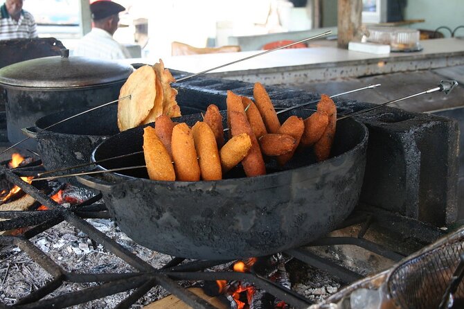 Half-Day: Old San Juan, Calle Cerra,Santurce, La Placita & Loíza - The value of $200 per person