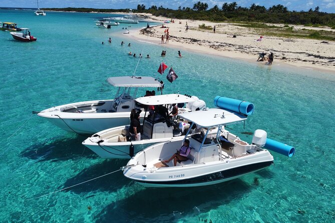 Half-Day Private Boat Experience – Appetizers & Drinks Included - Meeting the crew at the marina