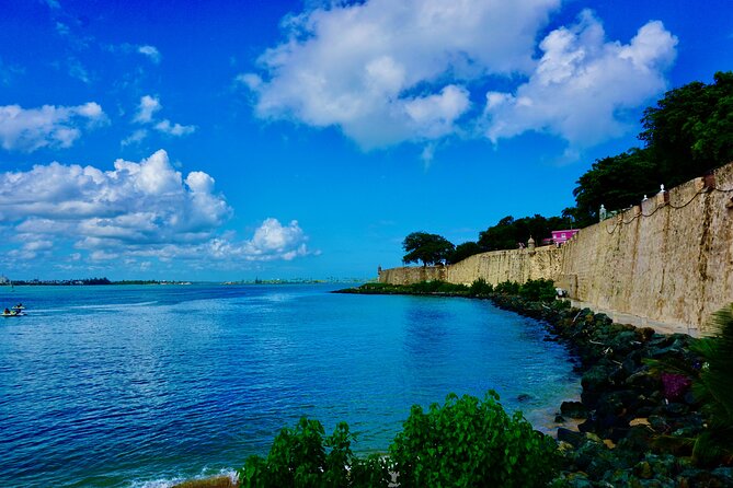 Historical Walking Tour of Old San Juan - San Juan Cathedral and the old city gate
