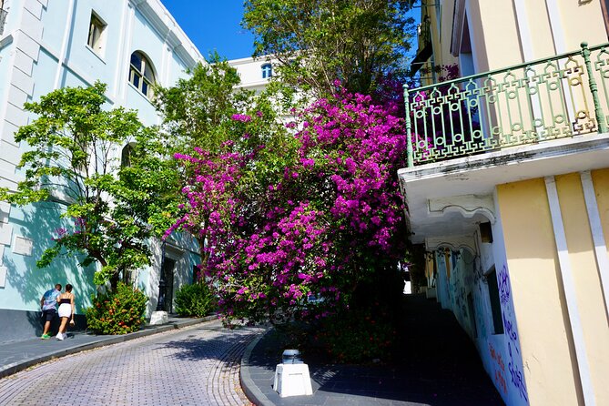 Historical Walking Tour of Old San Juan - El Bastion and Cuartel de Ballaja