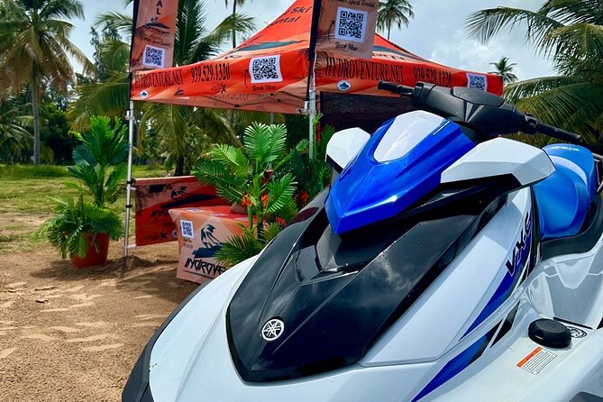 Hydroventure Luquillo Freestyle Run 30 Minutes jetski - The safety briefing comes before the fun