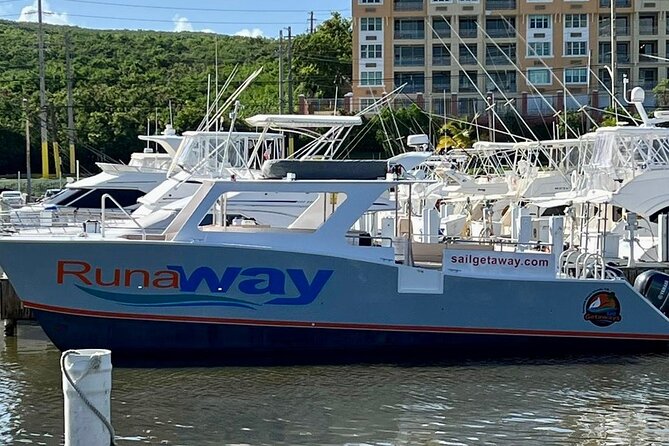 Icacos Double Dip Power Catamaran Snorkel & Beach Tour - The second dip: a beach stop at Cayo Icacos