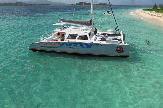 Icacos: Luxury Sailing Catamaran All Inclusive Beach and Snorkel - Sailing From Fajardo Into the Cordillera Cays