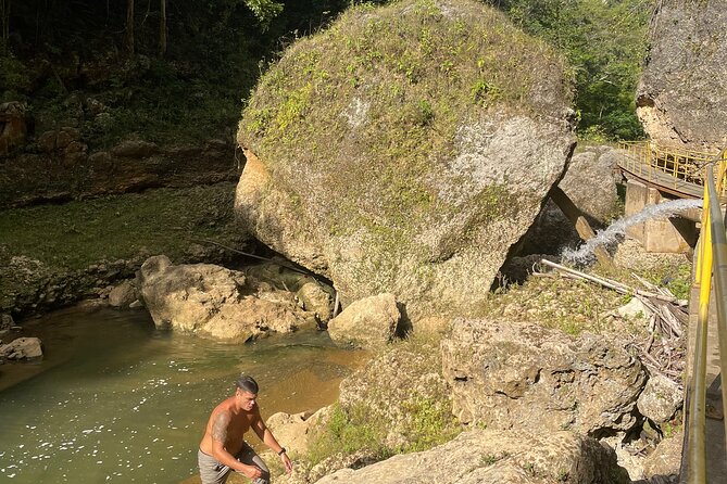 Largest Natural Waterslide, River Hike and Beach Tour in Arecibo - The morning pickup and long-day rhythm