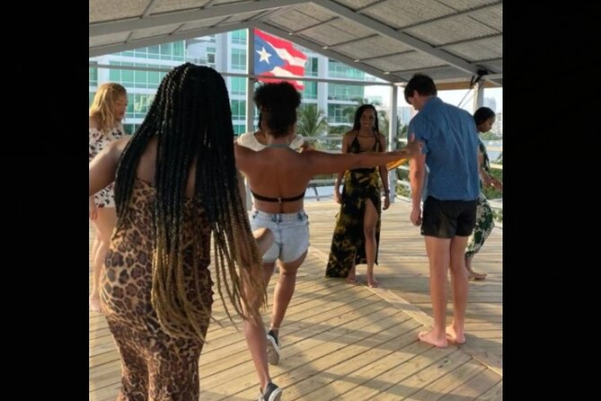 Learn Salsa in San Juan - Vivid beginner lesson - Key points to know before you book