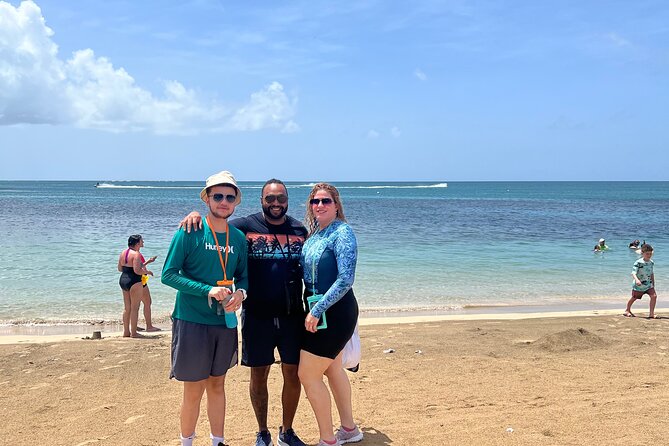 Luquillo Beach and Restaurants Experience Tour - Eating at the Kiosks of Luquillo