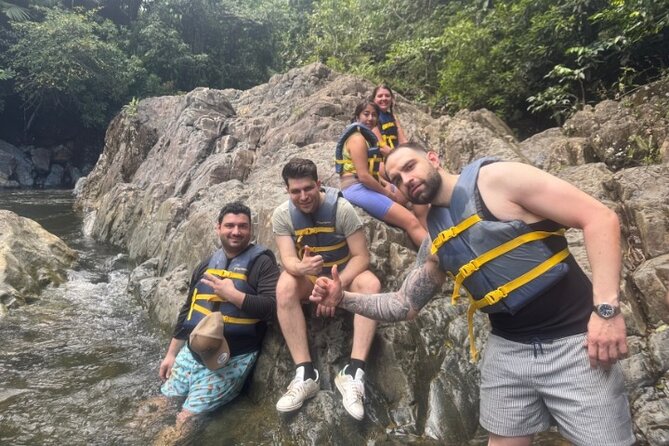 "Off the beaten path" Rain Forest Guided hike with Transportation - Clothing, shoes, and what to carry