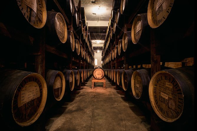 Old San Juan and Rum Factory Full-Day Tour: Minimum 8+ people - Choosing lunch in the historic district