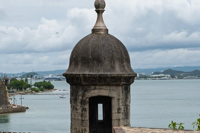 Old San Juan History and Culture Walking Tour - Iglesia de San José and the role of public squares