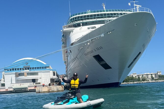 Old San Juan Jet Ski Tour Experience - How active is the one-hour ride?