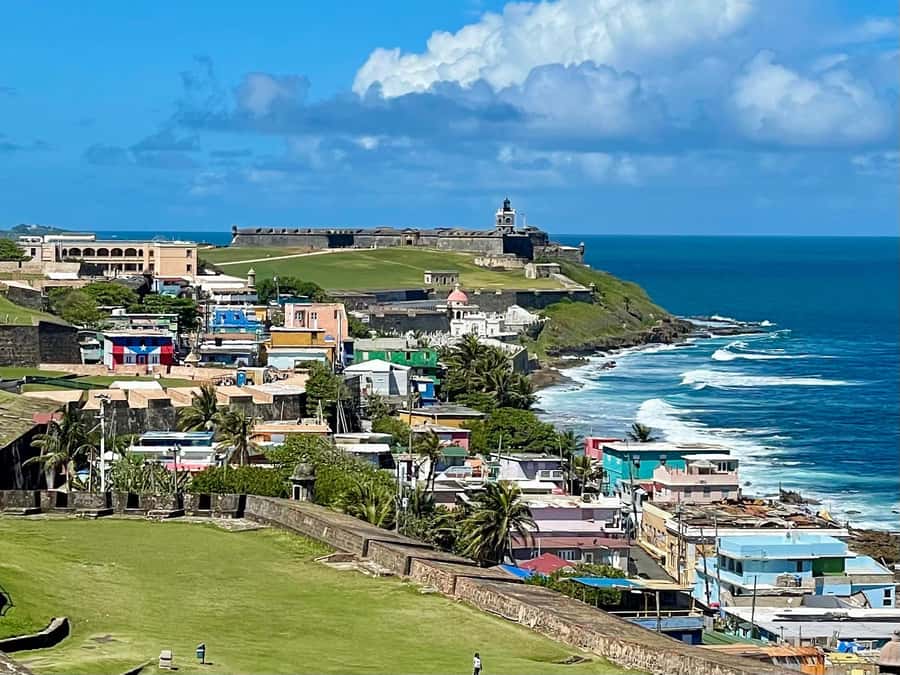 Old San Juan: San Cristobal Castle and Old Town Walking Tour - Meeting at Plaza Colon