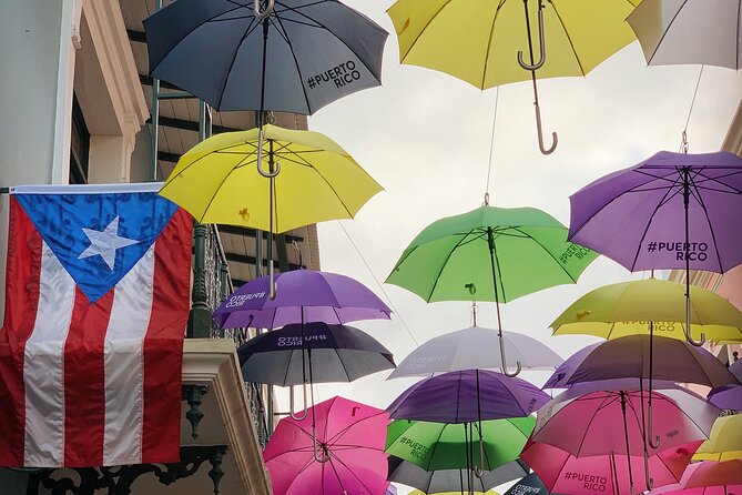 Old San Juan Tour in Spanish - Plaza Colon explains the walled city