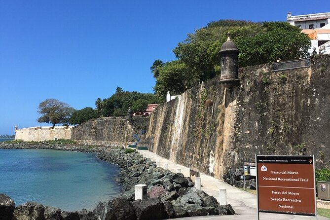 Old San Juan Walking Day and Night Tours - Plaza Colón sets the tone