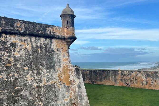 Old San Juan Walking Tour with a Historian - La Casa Estrecha and San José Church