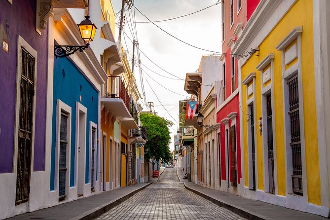 Old San Juan Walking Tour with Fort: 8+ people group - Walking Old San Juan’s blue streets