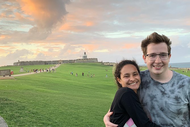Old San Juan Walking Tour with Fort: 8+ people group - Who should book this Old San Juan experience?