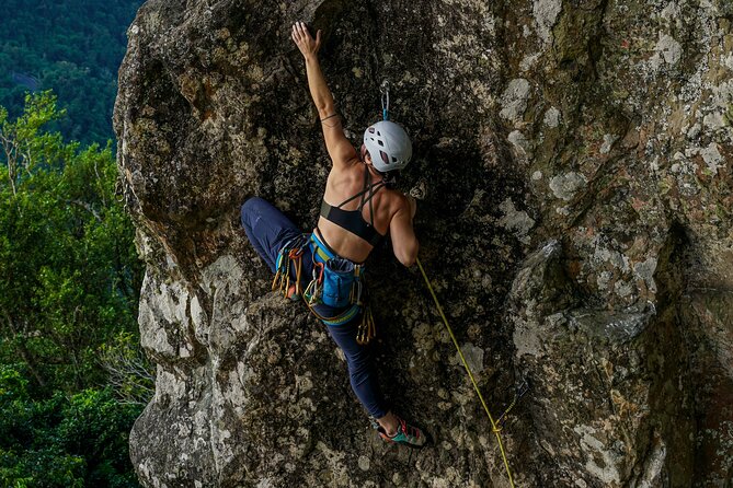 Private Guided Rock Climbing Trips in Puerto Rico - Why El Mamon feels different from an indoor wall