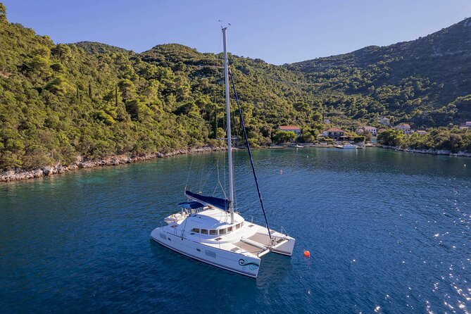 Private Janise Sailing Full Day Charter in Fajardo, Puerto Rico - Professional service on a small private boat