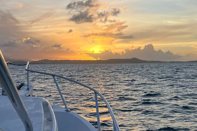 Private Sunset Escape: Sailing an Island Paradise - The boat ride toward Isla Palominos
