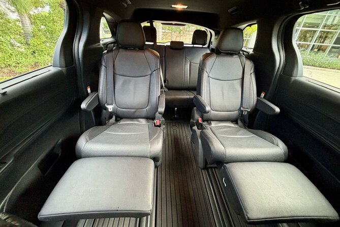 Puerto Rico Island Wide Transfers, Sienna Limited Luxury Minivan. - Service quality and the Joseph detail
