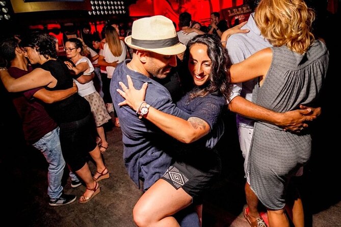 Salsa Dance Class and Nightlife Tour in San Juan - Angelina’s teaching style