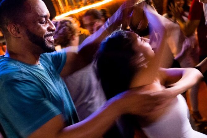 Salsa Dance Class and Nightlife Tour in San Juan - Merengue first, then Puerto Rican street salsa