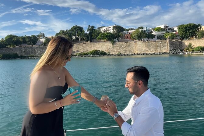 San Juan Bay Private Tour with Drinks and Tapas: 4+ people - The Five-Hundred-Year-Old Fortress