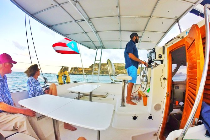 San Juan Catamaran Sunset Sail with Drinks Included - How the crew shapes the experience
