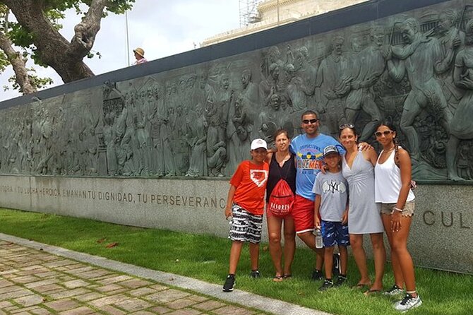 San Juan Done Right! - Driving Tour - La Puerta de San Juan and the old city walls