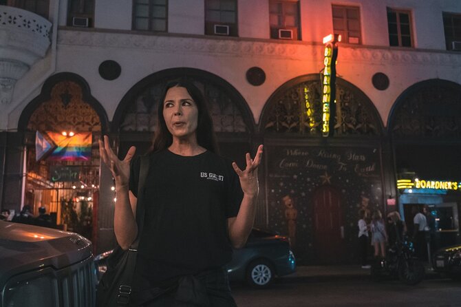 San Juan Ghost Tour: Shrieks in the Sugarcane - Hotel El Convento and stories of former lives