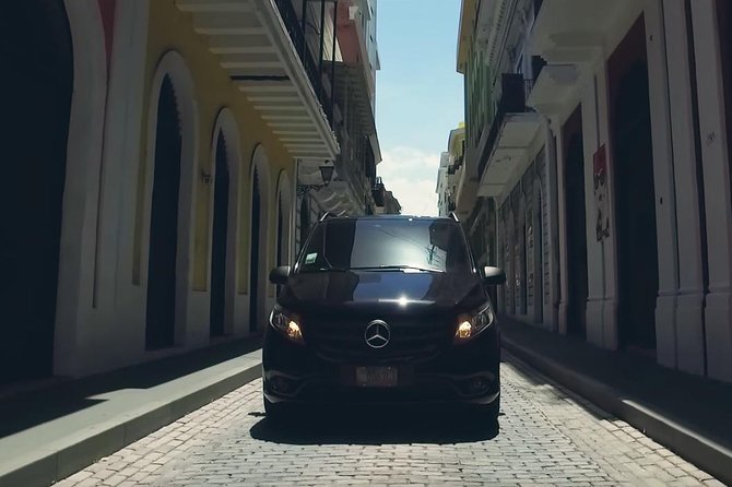 San Juan Highlights: Private Driving Tour - Vehicle comfort, timing, and pickup details