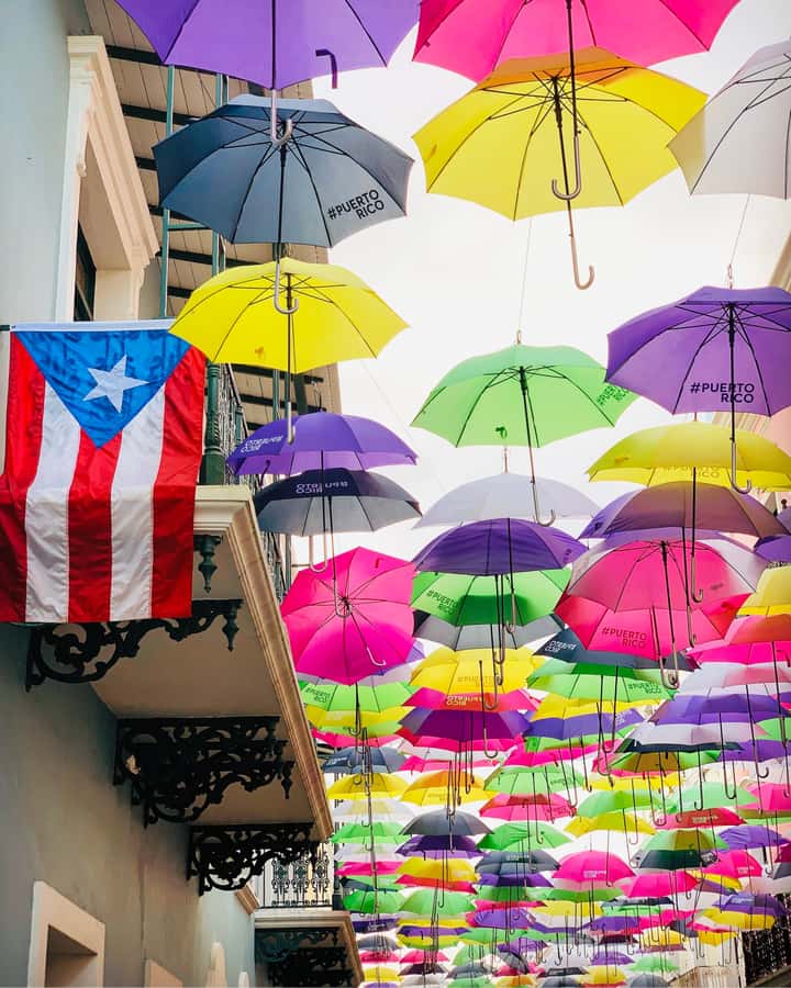 Tour de Viejo San Juan en Español - Walking through a 500-year-old city