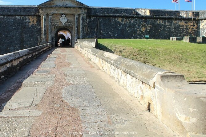 Welcome to San Juan's Old Town: Private Half-Day Walking Tour - Looking toward El Morro and the coast